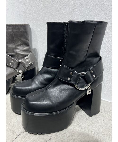 セール】チャームバルキーブーツ（ブーツ）｜EMODA（エモダ）の