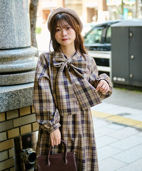 クティールとレトロ】ボウタイチェックティアードワンピース