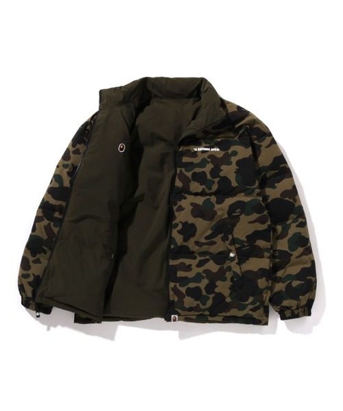 A BATHING APE（アベイシングエイプ）の「1ST CAMO REVERSIBLE DOWN