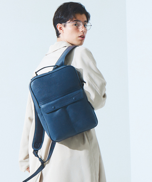 SEEKER（シーカー）の「【SEEKER 別注】スクエア レザーバックパック