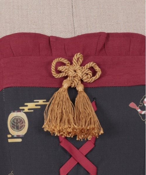 axes femme kawaii（アクシーズファムカワイイ）の「彼岸の白狐会柄