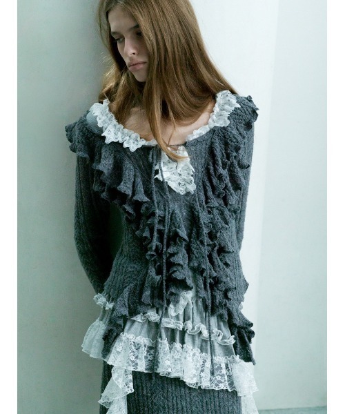 セール】ラッフルデザインニットプルオーバー（ニット/セーター