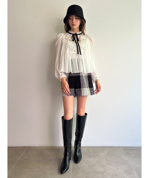 SNIDEL（スナイデル）の「エンブロイダリー楊柳ブラウス（シャツ