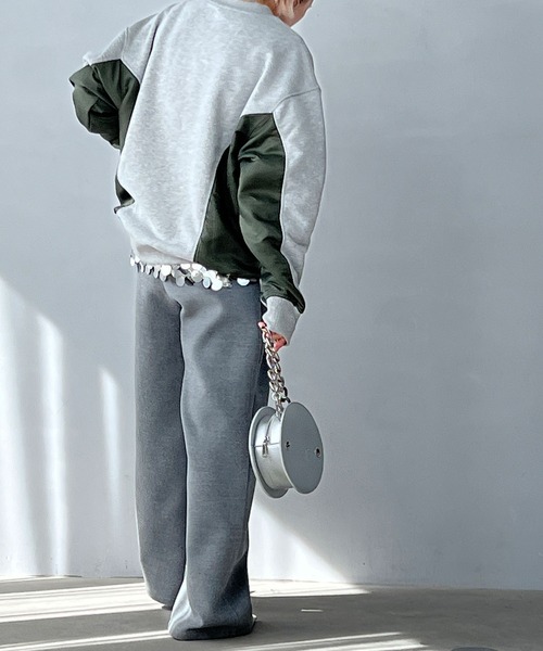 chuclla（チュクラ）の「異素材パネルデザイン 2トーン プルオーバー