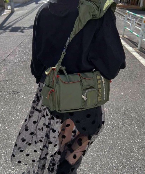 Ameri（アメリ）の「2WAY SHOULDER MILITARY BAG（ショルダーバッグ