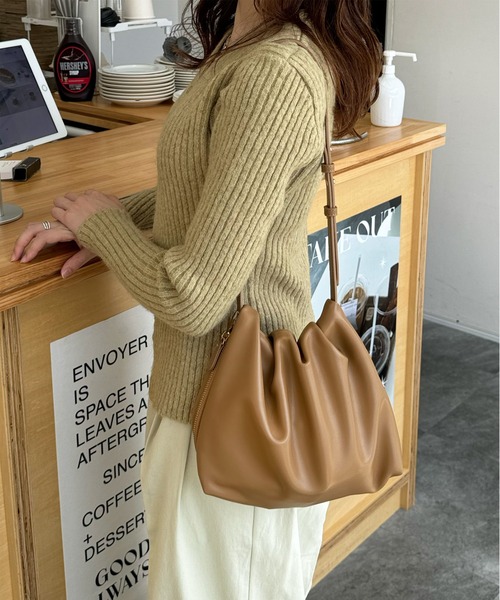 新色追加！！》《ジップカラー2種類》ワンハンドルギャザーショルダー