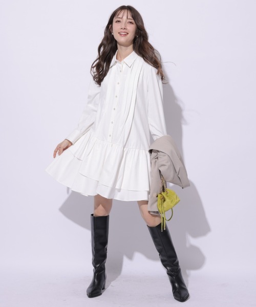 Apuweiser-riche（アプワイザーリッシェ）の「アシメティアードシャツ