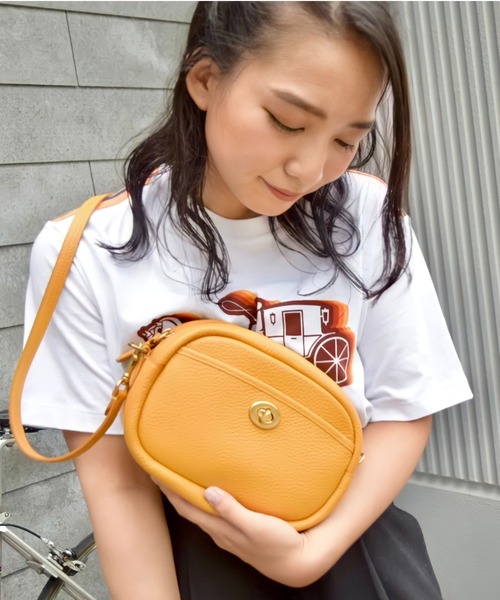 COACH（コーチ）の「カメラ バッグ（ショルダーバッグ）」 - WEAR