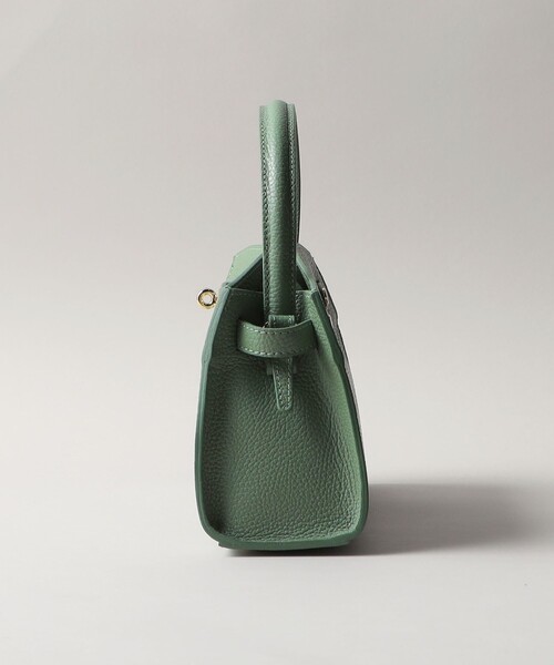 AULENTTI（オウレンティ）の「＜AULENTTI＞TRAPEZELINE BAG