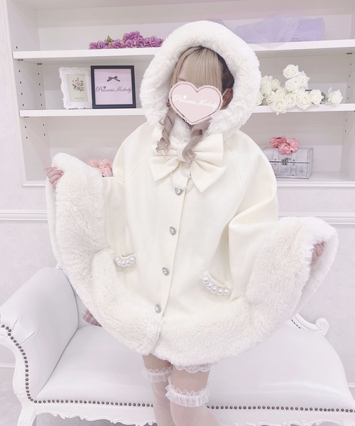 MA*RS（アメーバーマーズ）の「リボン付きボリュームファーフード