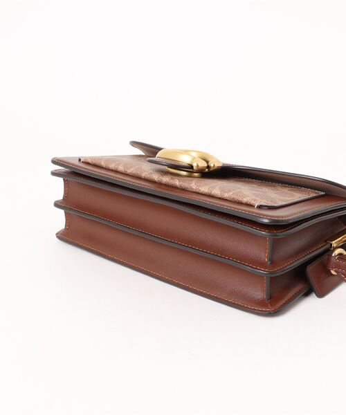 タビー ショルダー バッグ 26・シグネチャー キャンバス（ショルダー