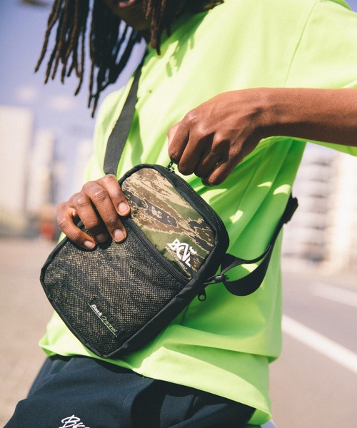 Back Channel（バックチャンネル）の「Back Channel × MEI SHOULDER