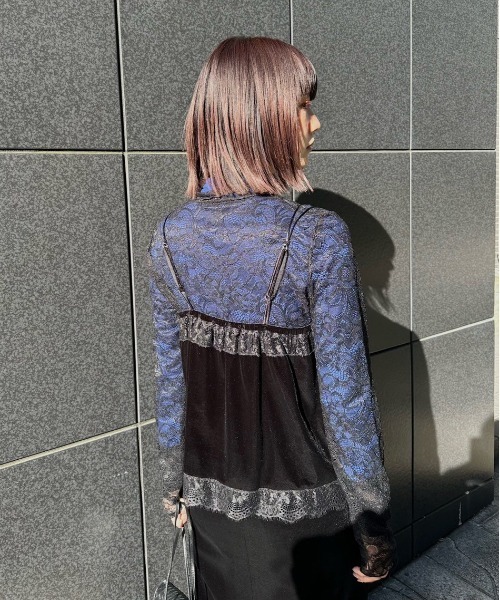 Ameri（アメリ）の「VELOUR CAMI SET LACE TOP（シャツ/ブラウス
