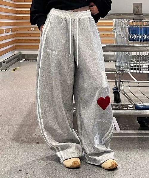 LOVE LOGO ワイドサイドラインスウェットパンツ（スウェットパンツ