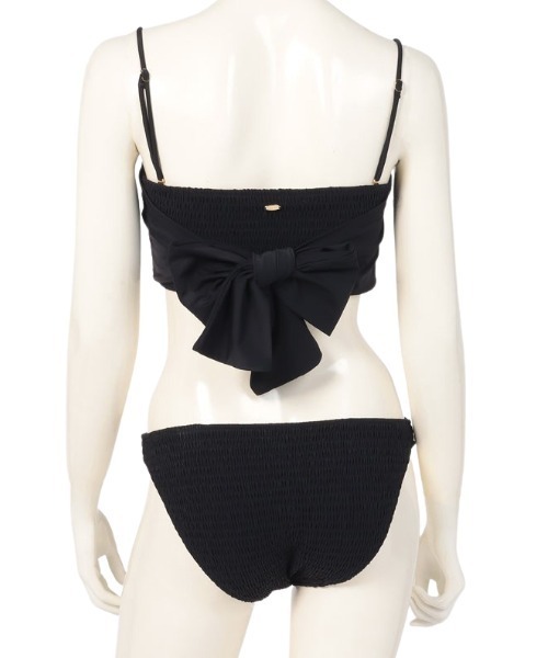 anuans（アニュアンス）の「シャーリングバックタイセットアップ（水着