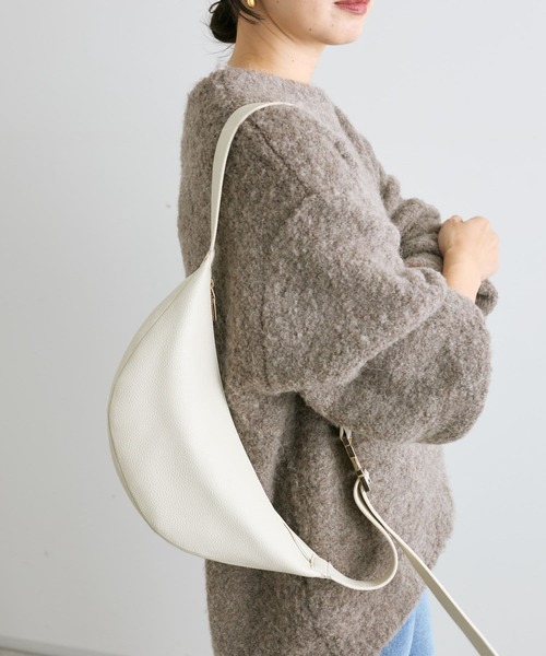 RIVE DROITE（リヴドロワ）の「カーブボディバッグ（ボディバッグ