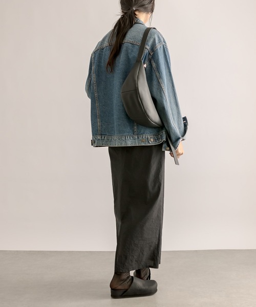 RIVE DROITE（リヴドロワ）の「カーブボディバッグ（ボディバッグ