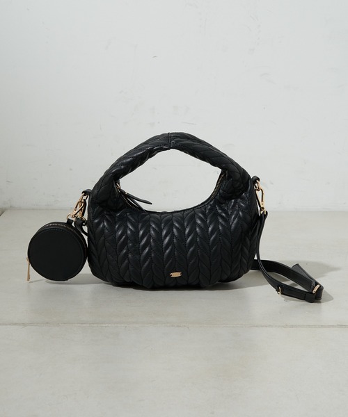 Chico（チコ）の「ポーチ付キルティングボールショルダーバック