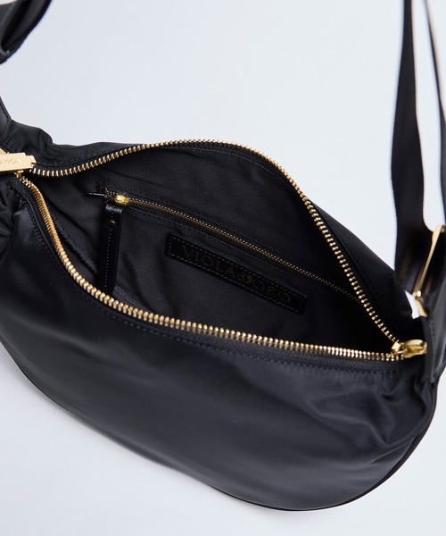 VIOLAd'ORO（ヴィオラドーロ）の「【VIOLAd'ORO】ナイロンボディバッグ