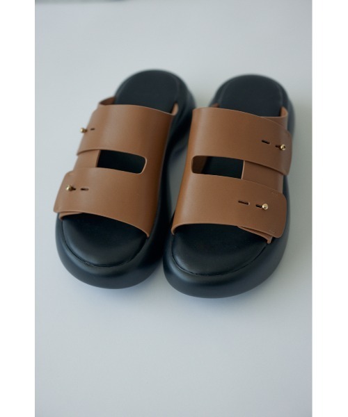 RIM.ARK（リムアーク）の「Volume sole sandal（サンダル）」 - WEAR