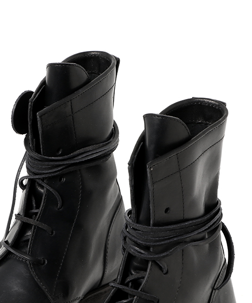 C DIEM（カルペディエム）の「C DIEM(カルペディエム)5 HOLE BOOTS/5