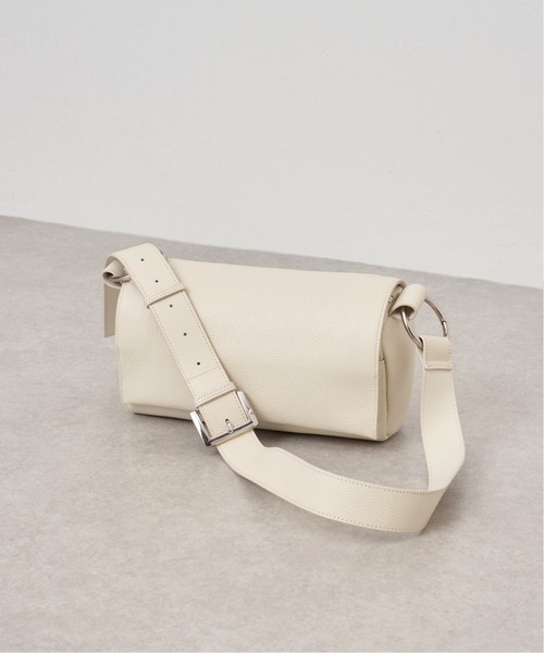 BEARDSLEY（ビアズリー）の「レザーボディバッグ（ショルダーバッグ