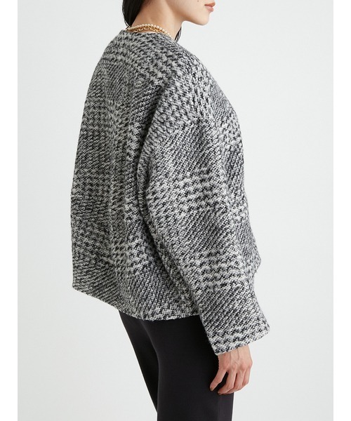 Mila Owen（ミラオーウェン）の「ノーカラーコクーン金釦ブレザー