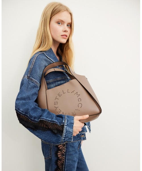 Stella Logo Crossbody Bag / ステラ ロゴ クロスボディ バッグ