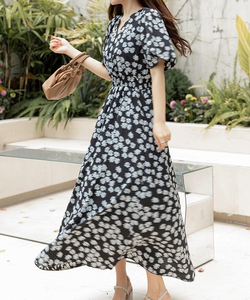 レディース Vネック花柄ウエスト絞りふんわりロングワンピース