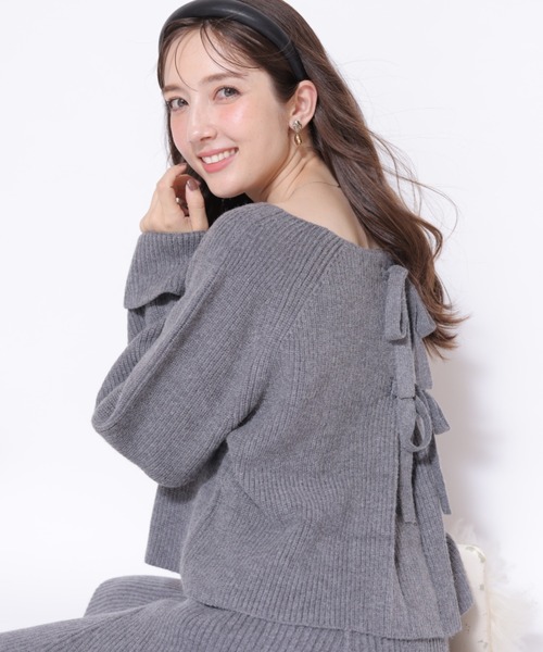 Apuweiser-riche（アプワイザーリッシェ）の「バックリボンミニニット