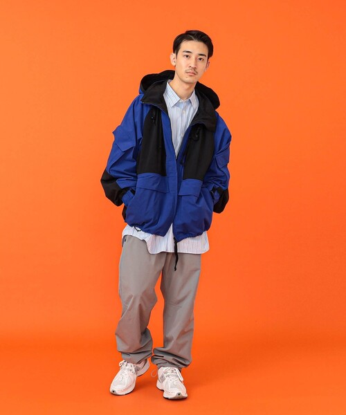 BEAMS（ビームス）の「BEAMS / 2トーン ナイロン テック ジャケット