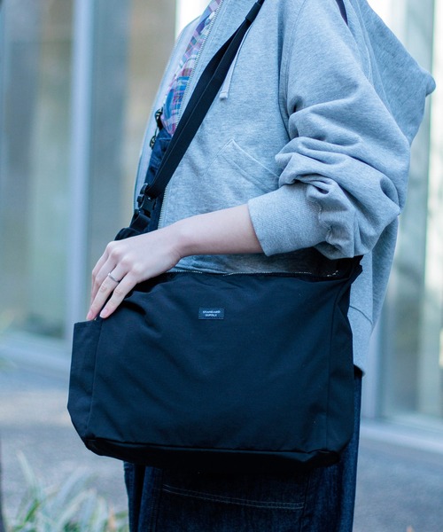 STANDARD SUPPLY ] SIMPLICITY TRIANGLE SHOULDER / トライアングル