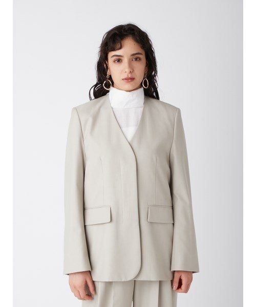 Mila Owen（ミラオーウェン）の「スーツsetup比翼ノーカラージャケット