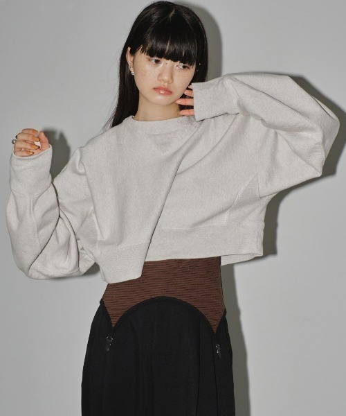 TODAYFUL（トゥデイフル）の「Cropped Sweat Pullover（スウェット