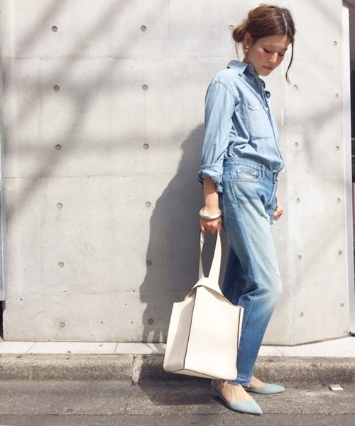 Deuxieme Classe（ドゥーズィエムクラス）の「ダンガリーシャツ