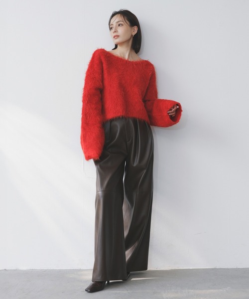 anuans（アニュアンス）の「スーリーアルパカショートニットプル