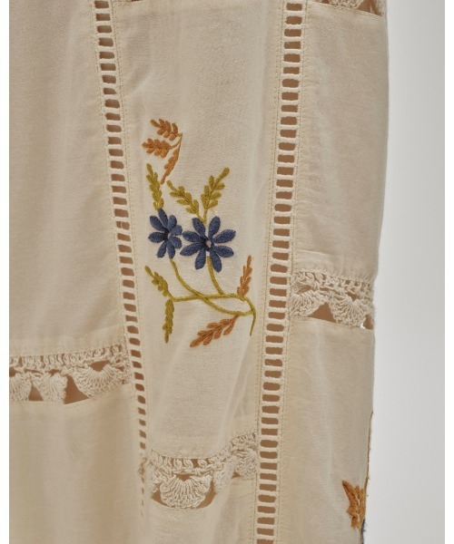 TODAYFUL（トゥデイフル）の「Embroidery Patchwork Trousers（その他