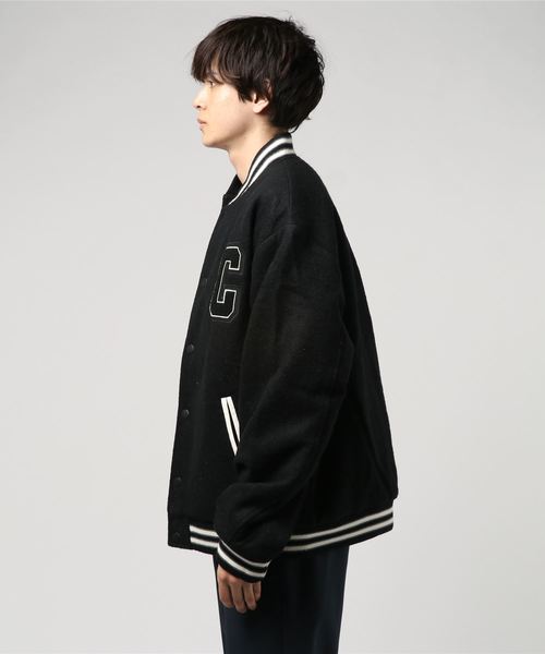 Carhartt WIP（カーハートダブリューアイピー）の「PEMBROKE VARSITY