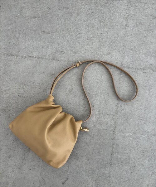 gemeil（ジェムイル）の「【待望の復刻！】ワンハンドルミニショルダー