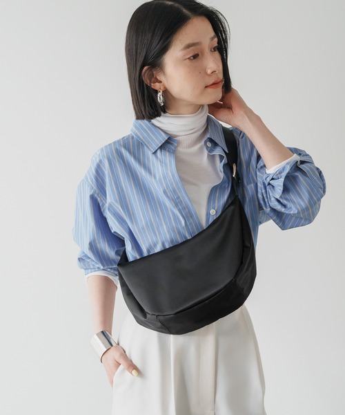 クラウズナイロンラウンドショルダーバッグ(CE-1327-WEB)（ショルダー