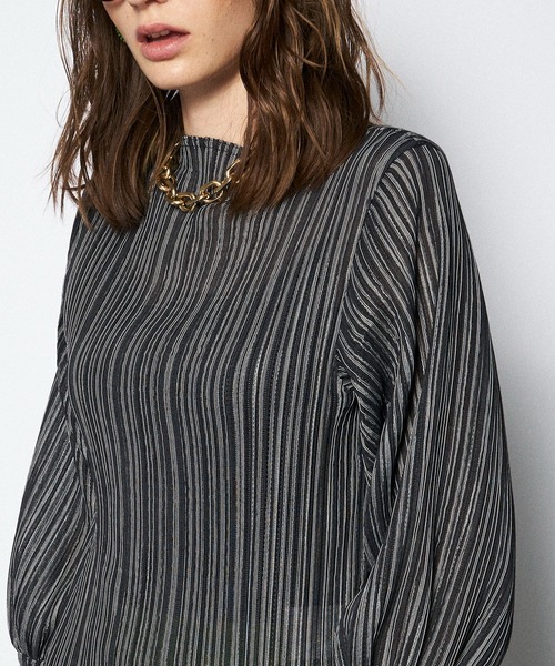 MAISON SPECIAL（メゾンスペシャル）の「ボリュームスリーブプリーツ