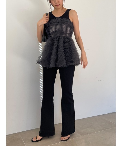 SNIDEL（スナイデル）の「チュール刺繍ベアペプラムTOPS（Tシャツ