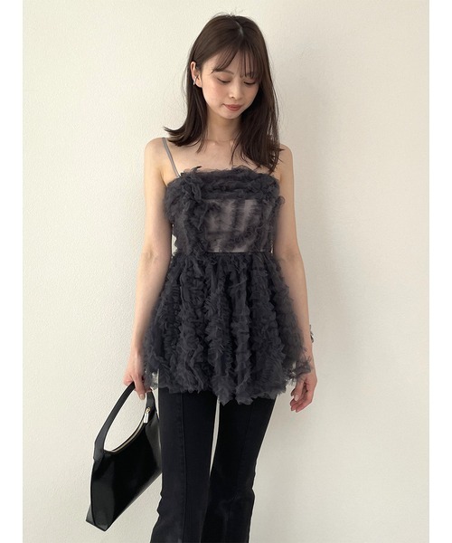 SNIDEL（スナイデル）の「チュール刺繍ベアペプラムTOPS（Tシャツ