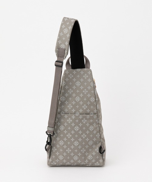 russet（ラシット）の「《トラベルシリーズ・軽量》ナイロンボディ