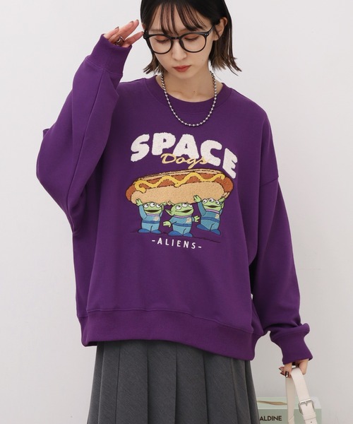 セール】【Disney/ディズニー】サガラ刺繍 裏毛 クルーネック