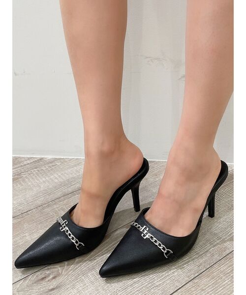 GYDA（ジェイダ）の「GGチェーンポインテッドミュール（パンプス