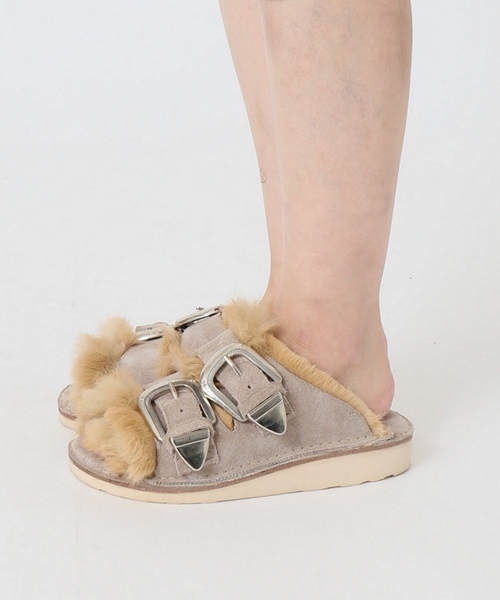 Deuxieme Classe（ドゥーズィエムクラス）の「*CAMINANDO FUR SANDAL