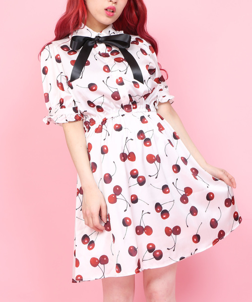 WC（ダブル シー）の「WC/チェリー柄ワンピース（ワンピース）」 - WEAR