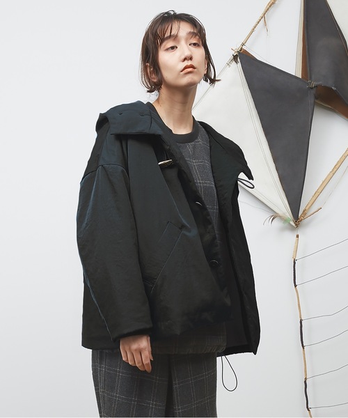 Dulcamara（ドゥルカマラ）の「ヴィンテージNYパデッドダッフル