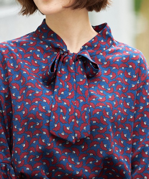 &. NOSTALGIA（アンドドットノスタルジア）の「レトロ柄バルーン